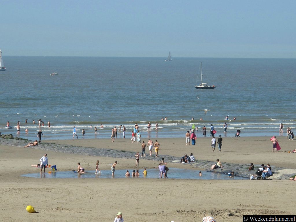 Het strand van Blankenberge is geschikt voor kinderen. Tips: Leuke dingen doen op het strand.